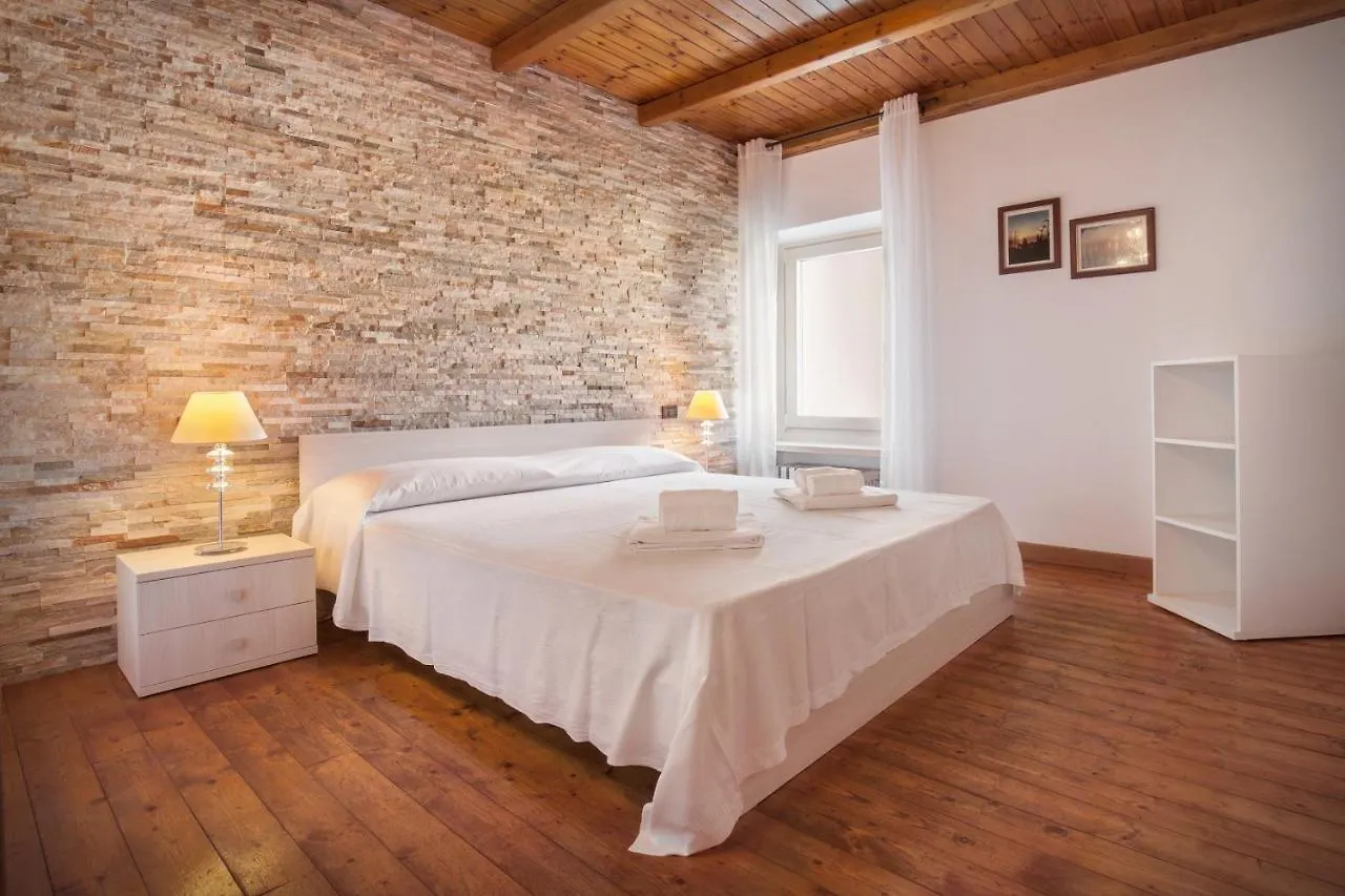 Casa Delle Stelle Apartment Torri Del Benaco